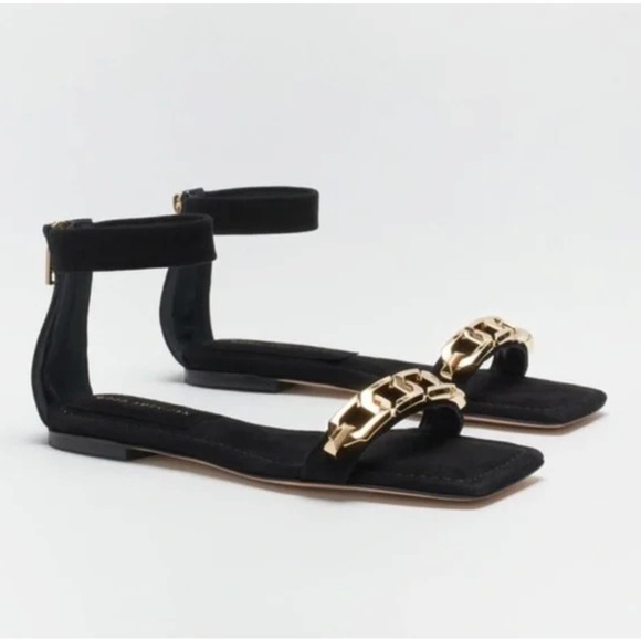 Good American Suede Chain Ankle Strap Flat Sandals In Black Size 9.5 New - Picture 3 of 13
